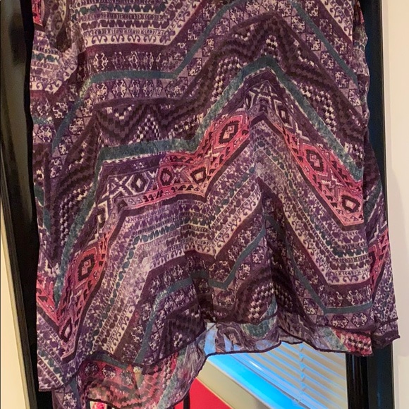 Flowy adjustable strap tank - Picture 2 of 3